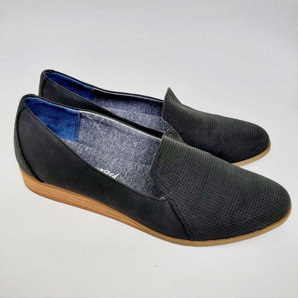 turf shoes